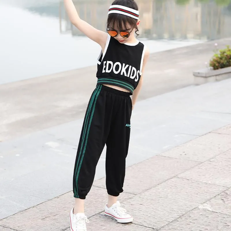 2-piece Letter Pattern Vest & Pants for Girl