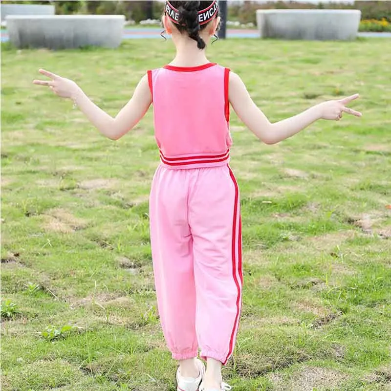 2-piece Letter Pattern Vest & Pants for Girl