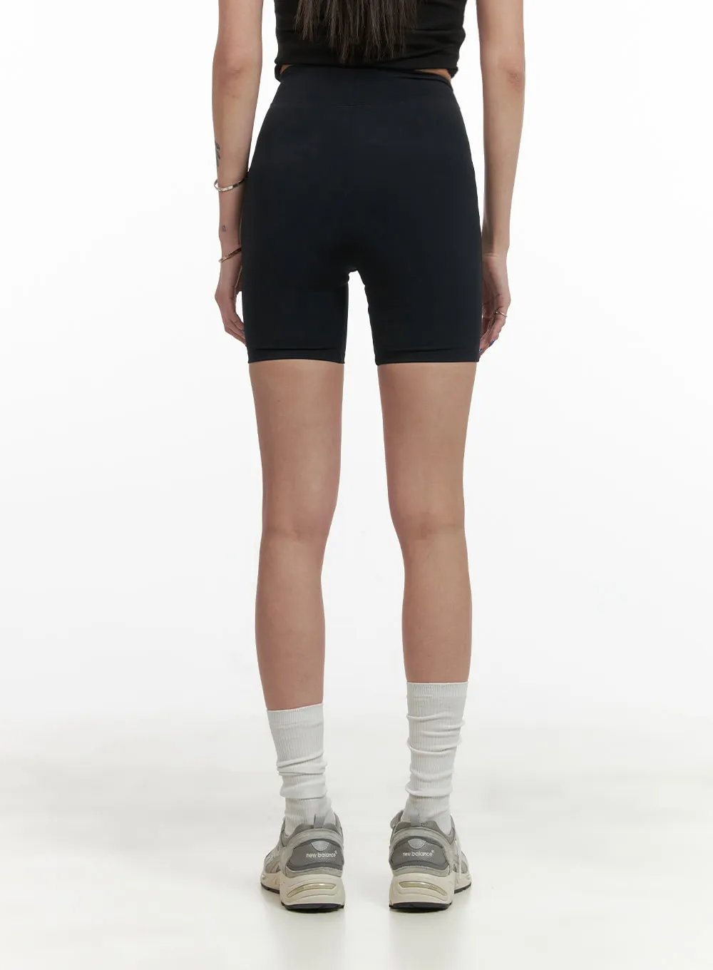 Activewear Solid Biker Shorts CY423