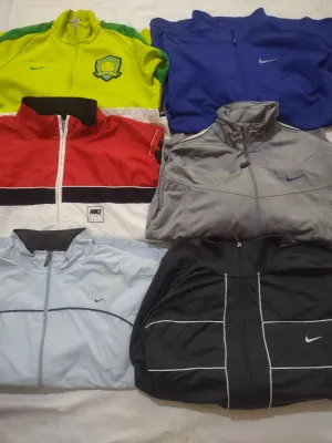 TAV#30 Nike Track Jackets Hoodies - 13 pcs