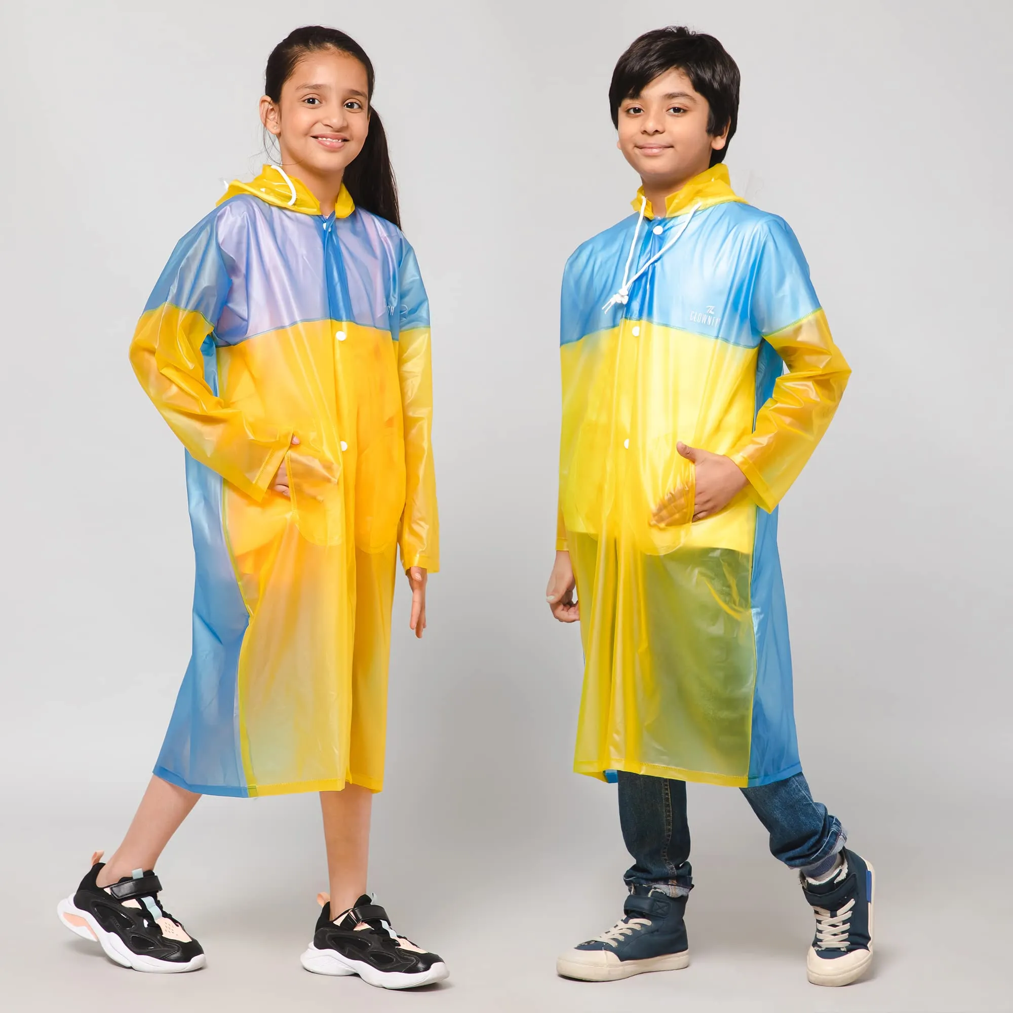 THE CLOWNFISH Puddle Jumper Series Unisex Kids Waterproof Single Layer PVC Longcoat/Raincoat with Adjustable Hood. Age-3-4 Years (Blue)